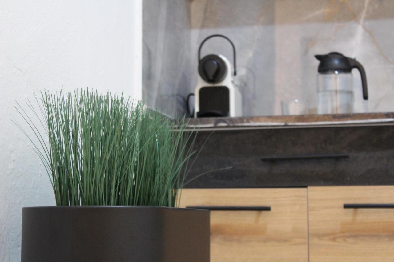 Charcoal Thirteen Apartment Kavála Ngoại thất bức ảnh